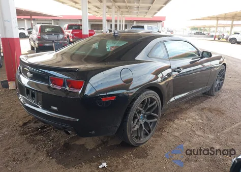 2012 Chevrolet Camaro 1Ls z USA, uszkodzony, nr VIN 2G1FE1E37C9151117